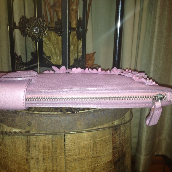 Valentino Leather Flower Applique Clutch - Picture 4 of 4